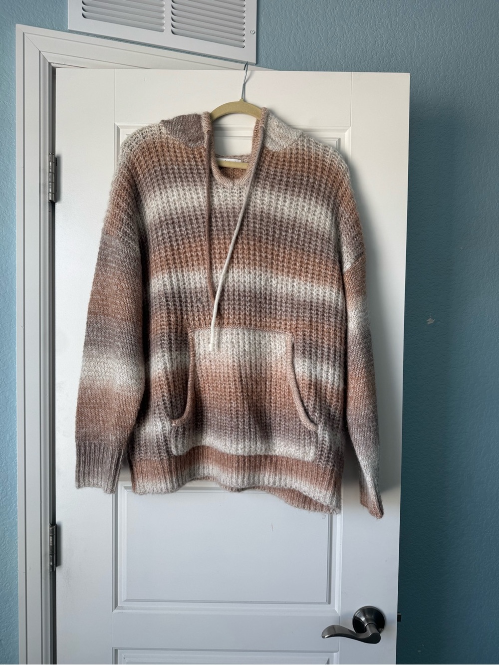 TALULAH Women’s Striped Hooded Knit Sweater - Cream & Brown